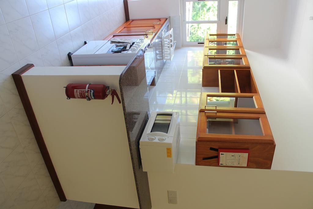 Central Self Catering Apartments Felicite Island Экстерьер фото